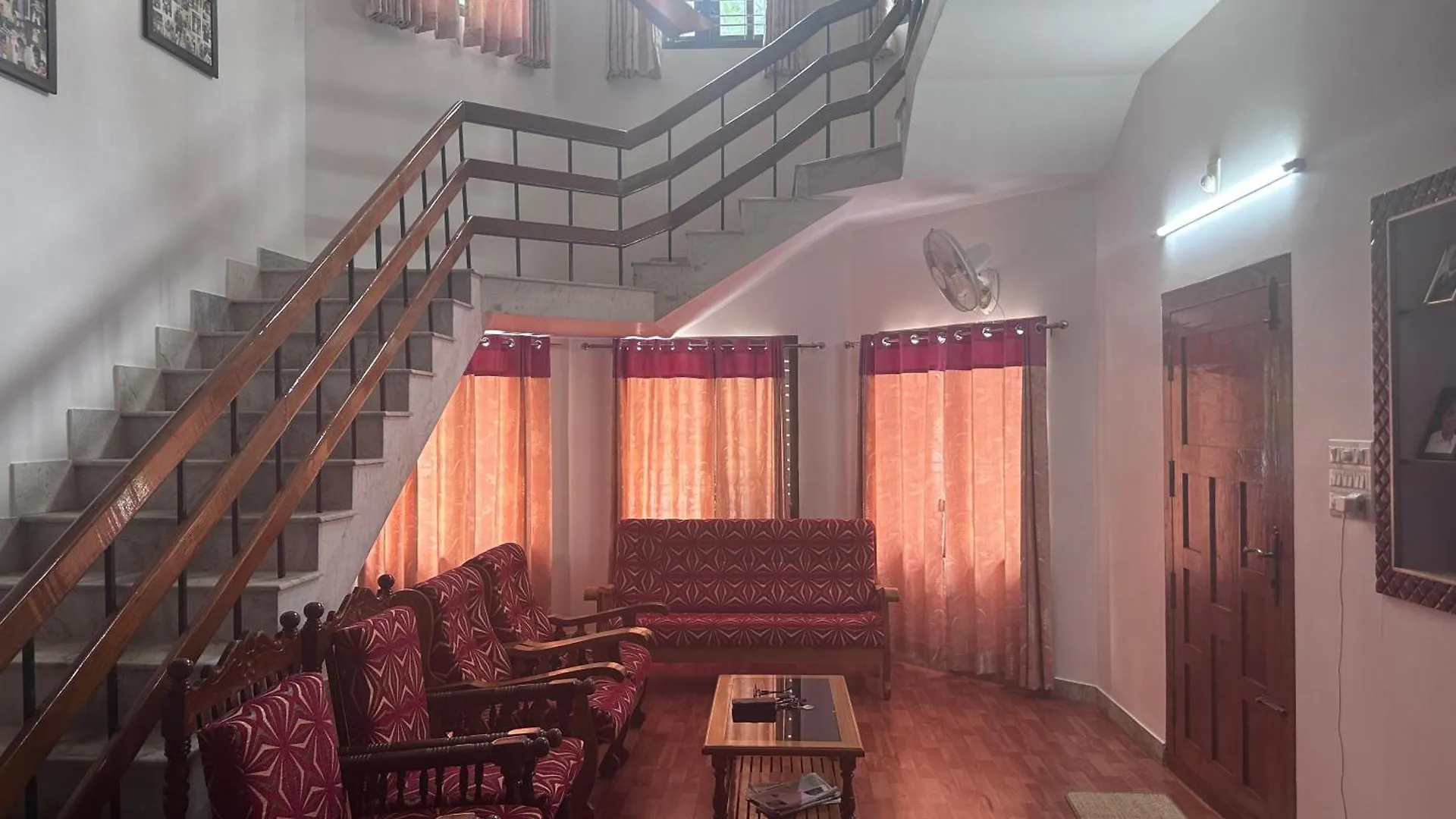 Home Away Roam Stay Kaduturutti Holiday home